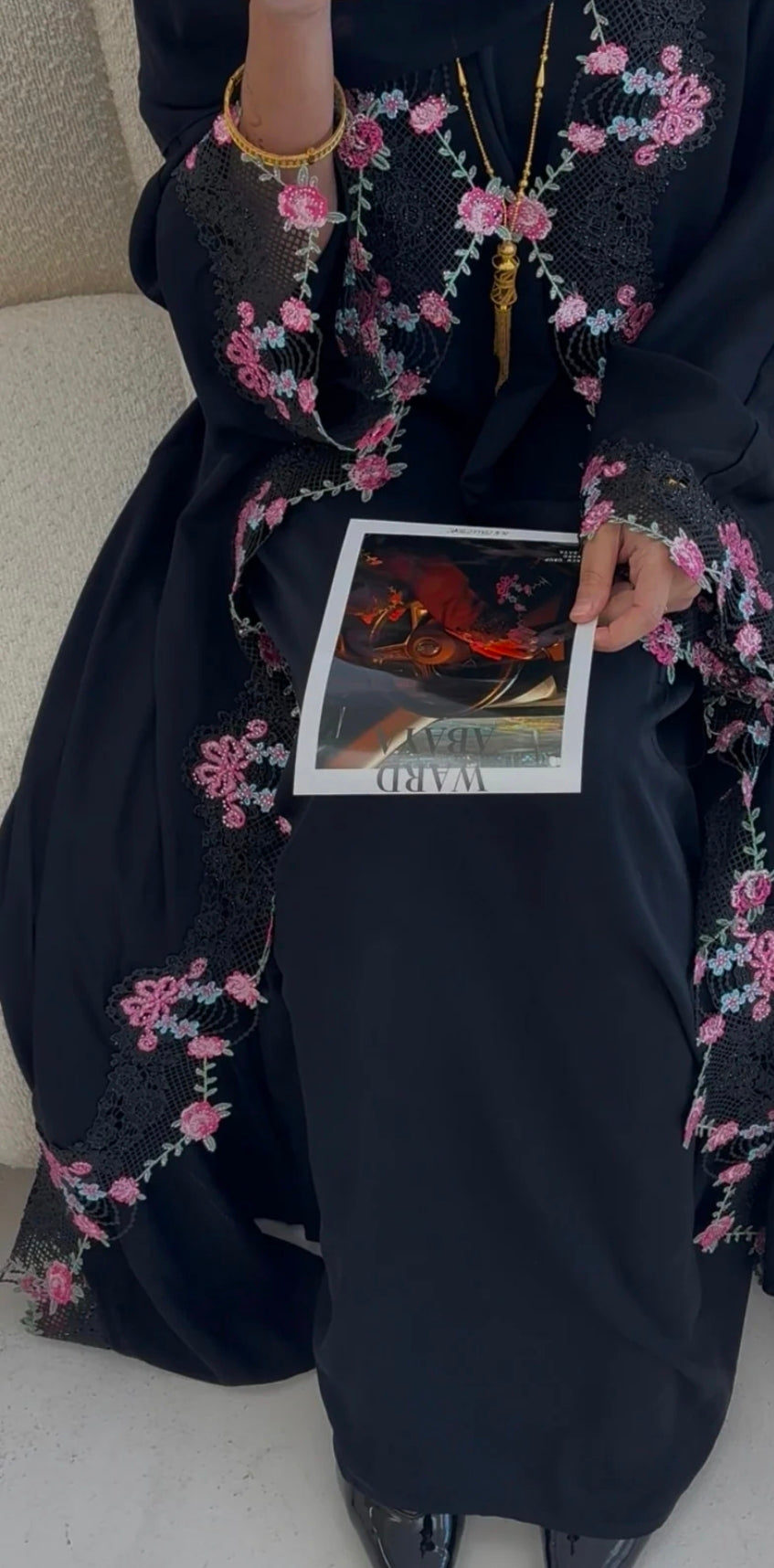 Rose Noir Abaya