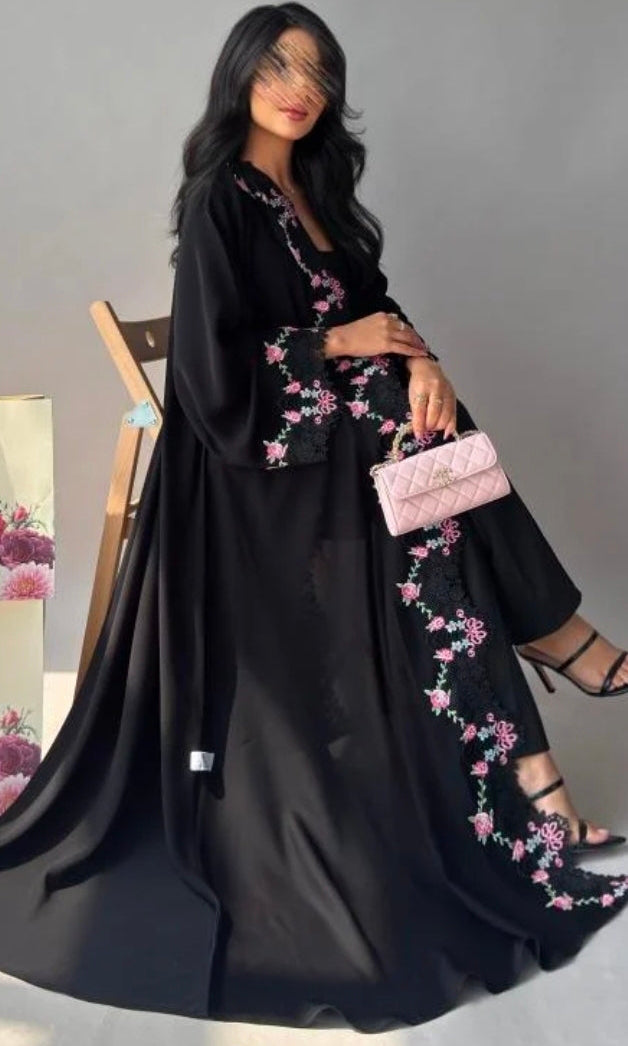 Rose Noir Abaya
