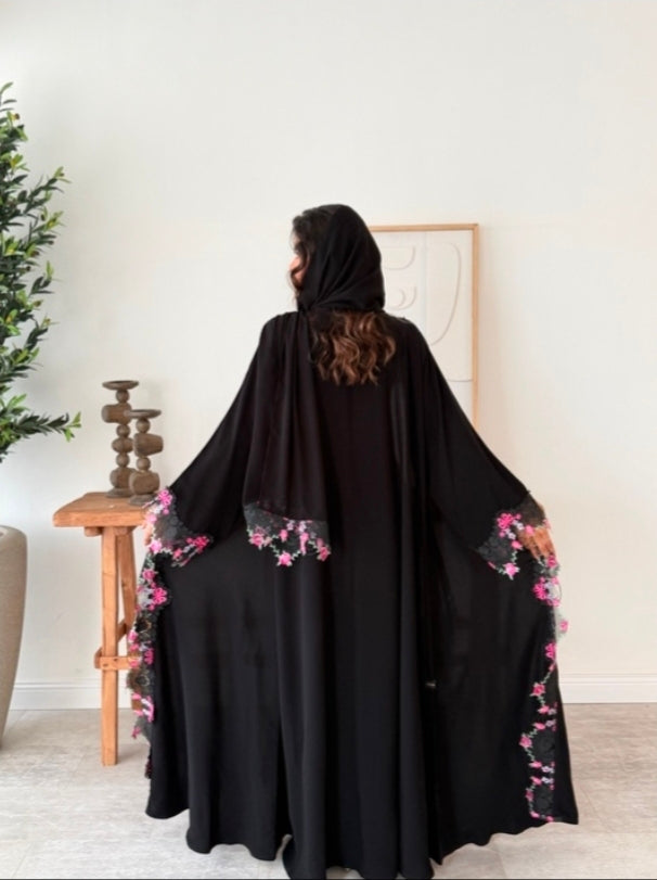 Rose Noir Abaya