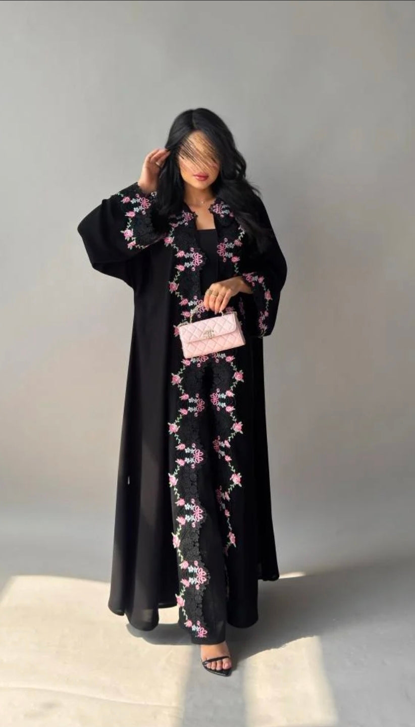 Rose Noir Abaya